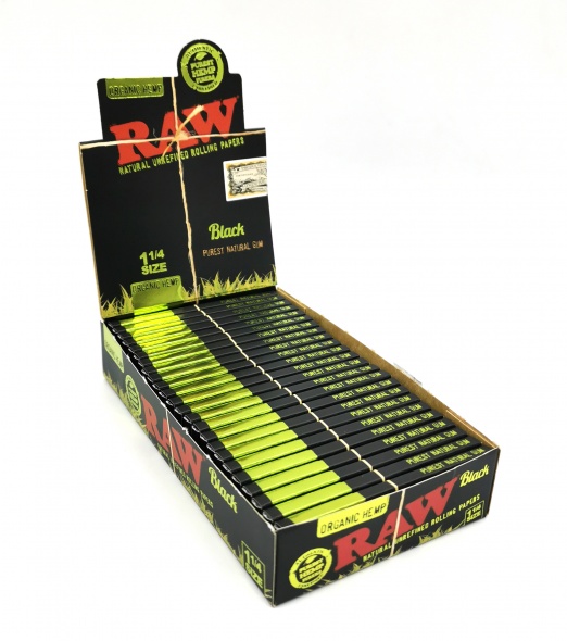 RAW Black Organic 1¼ Size Rolling Papers